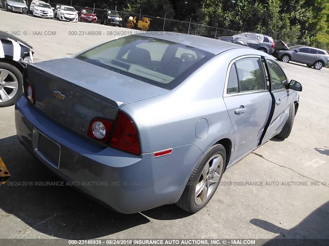 1G1ZG57B09F167324 - 2009 CHEVROLET MALIBU LS GRAY photo 4