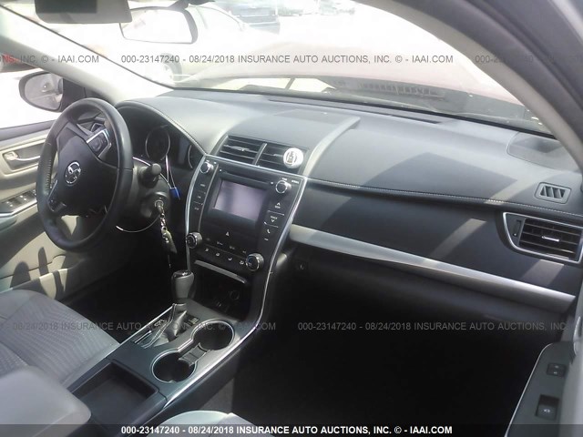 4T1BF1FKXFU977956 - 2015 TOYOTA CAMRY LE/XLE/SE/XSE 红色 照片 5