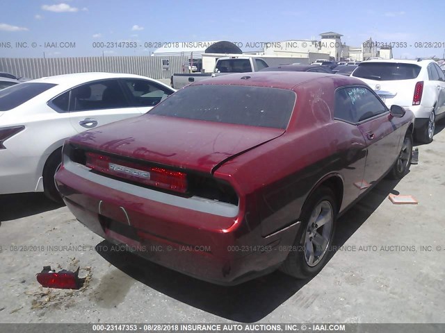 2B3CJ4DVXAH110110 - 2010 DODGE CHALLENGER SE RED photo 4