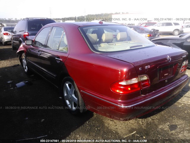 WDBJF82J01X045180 - 2001 MERCEDES-BENZ E 320 4MATIC BURGUNDY photo 3