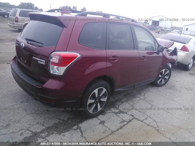 JF2SJAEC2HH448415 - 2017 SUBARU FORESTER 2.5I PREMIUM RED photo 4