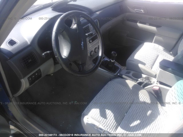 JF1SG65644G702958 - 2004 SUBARU FORESTER 2.5XS Bleu photo 5