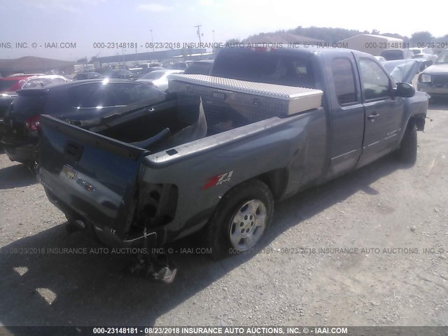 1GCEK19J08Z152997 - 2008 CHEVROLET SILVERADO K1500 BLUE photo 4