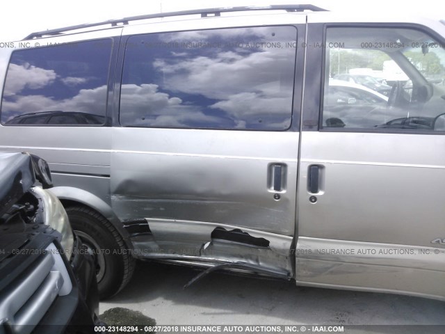 1GNDM19W81B145786 - 2001 CHEVROLET ASTRO SILVER photo 6