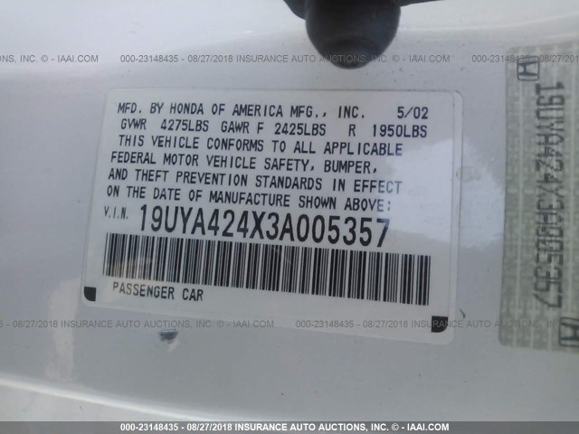 19UYA424X3A005357 - 2003 ACURA 3.2CL WHITE photo 9