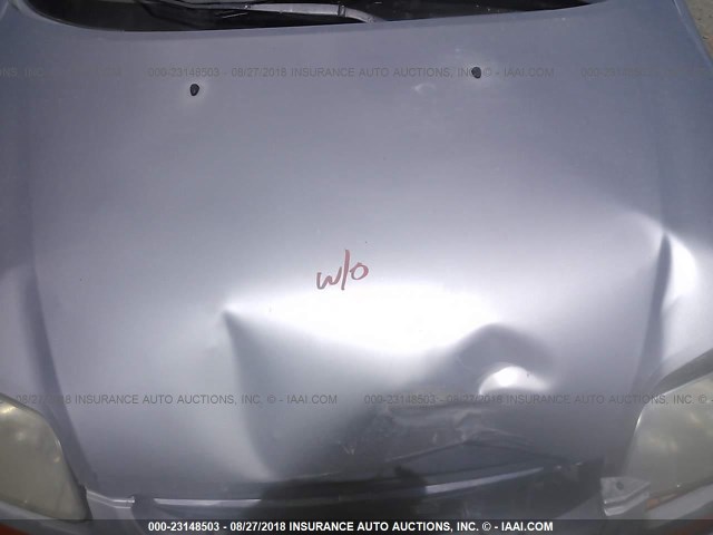 KL1TD52675B391263 - 2005 CHEVROLET AVEO LS SILVER photo 10