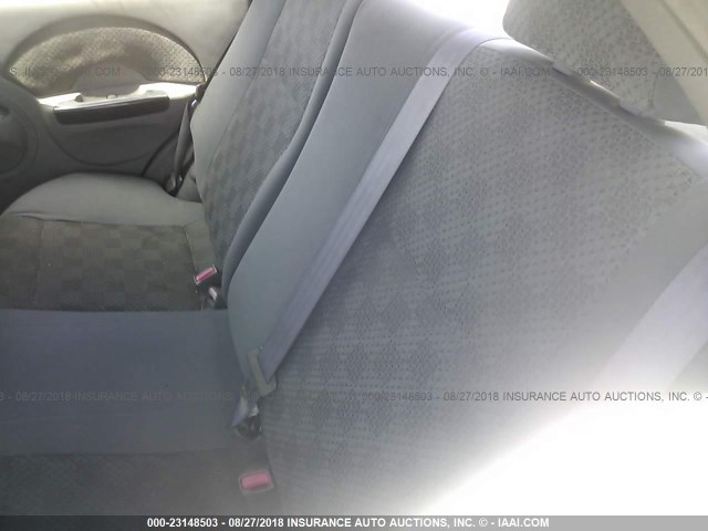 KL1TD52675B391263 - 2005 CHEVROLET AVEO LS SILVER photo 8