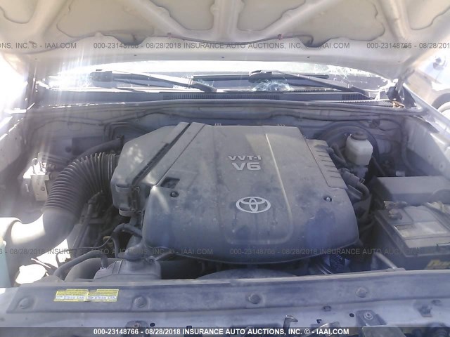 5TELU42N78Z584118 - 2008 TOYOTA TACOMA DOUBLE CAB ვერცხლისფერი ფოტო 10