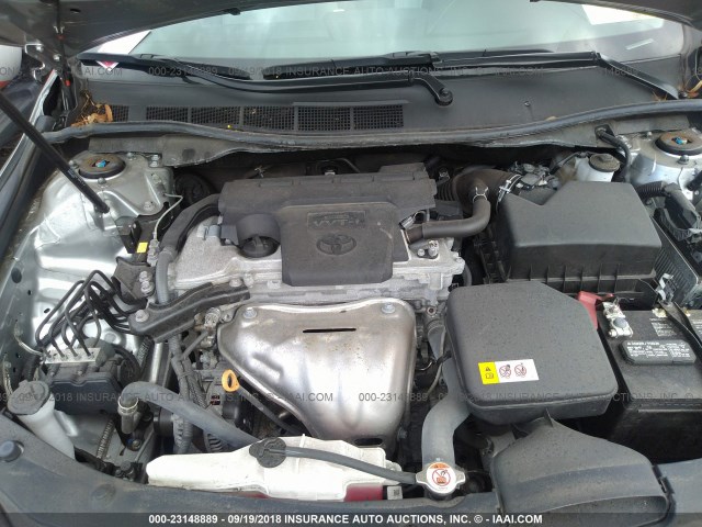 4T1BF1FK3HU370073 - 2017 TOYOTA CAMRY LE/XLE/SE/XSE 黑色 照片 10