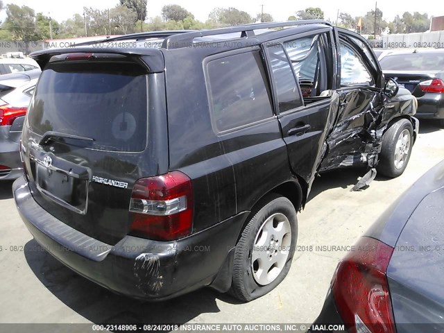 JTEDP21A050047600 - 2005 TOYOTA HIGHLANDER LIMITED BLACK photo 4