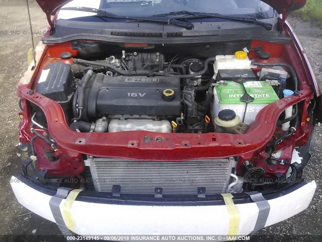KL1TD56608B085441 - 2008 CHEVROLET AVEO LS RED photo 10
