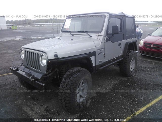 1J4FA49S51P357342 - 2001 JEEP WRANGLER / TJ SPORT SILVER photo 2