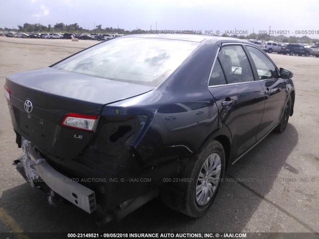 4T4BF1FK3ER431407 - 2014 TOYOTA CAMRY L/SE/LE/XLE 蓝色 照片 4