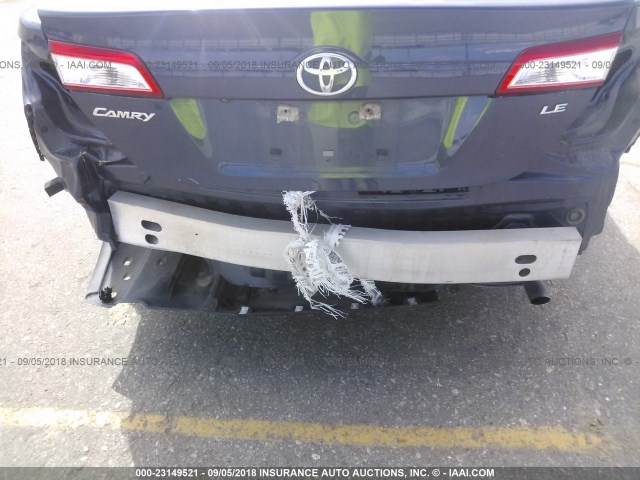 4T4BF1FK3ER431407 - 2014 TOYOTA CAMRY L/SE/LE/XLE 蓝色 照片 6