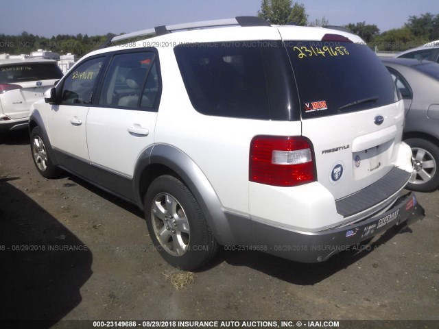 1FMDK02177GA16484 - 2007 FORD FREESTYLE SEL WHITE photo 3