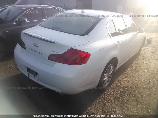 JNKBV61F17M802560 - 2007 INFINITI G35 WHITE photo 4