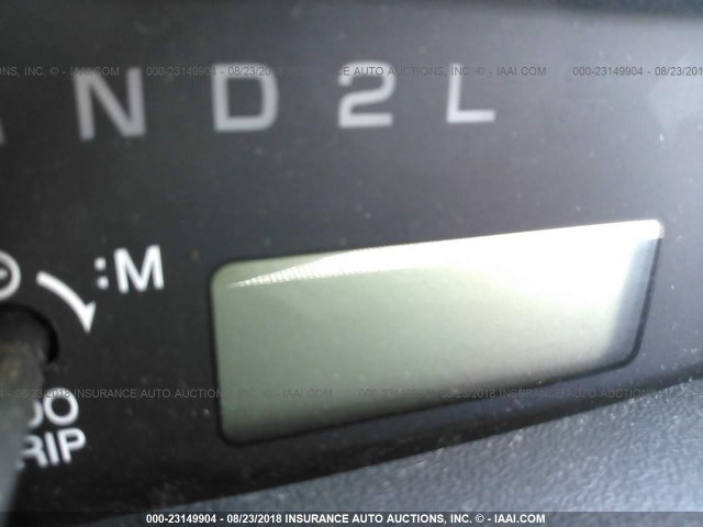 JTLKT324754005119 - 2005 TOYOTA SCION XB Weiß Foto 7