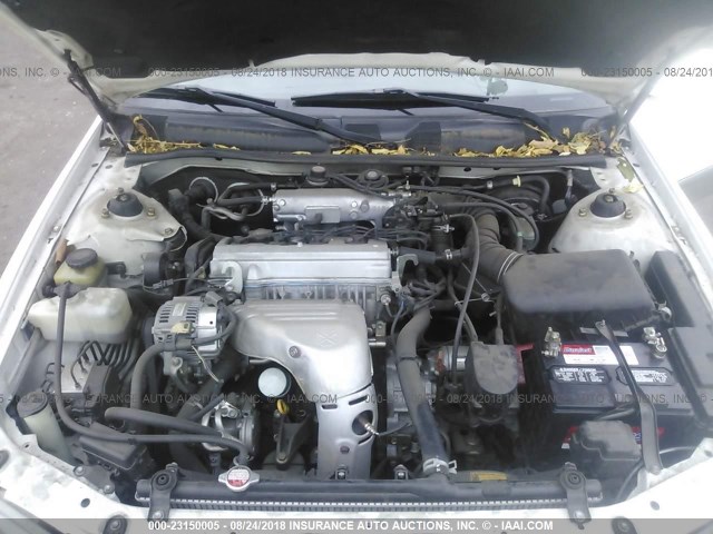 JT2BG22K210582658 - 2001 TOYOTA CAMRY CE/LE/XLE 白色 照片 10