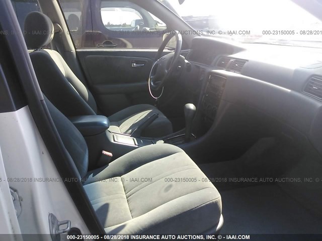 JT2BG22K210582658 - 2001 TOYOTA CAMRY CE/LE/XLE 白色 照片 5