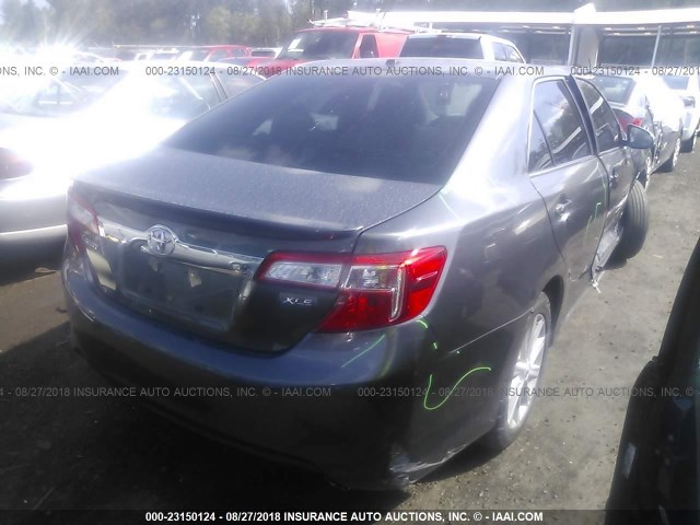 4T4BF1FK1ER407476 - 2014 TOYOTA CAMRY L/SE/LE/XLE ნაცრისფერი ფოტო 4