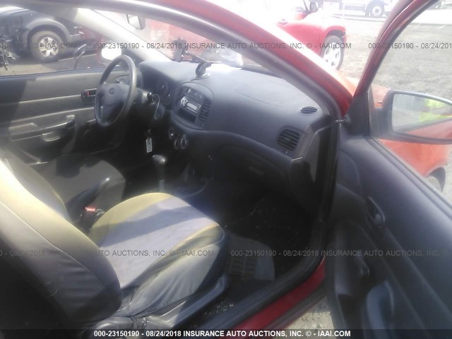 KMHCM36C68U064189 - 2008 HYUNDAI ACCENT GS ORANGE photo 5