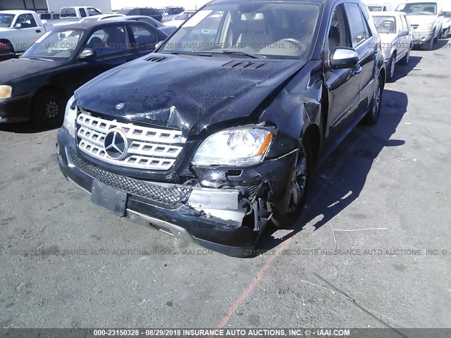 4JGBB8GB5AA539312 - 2010 MERCEDES-BENZ ML 350 4MATIC BLACK photo 6