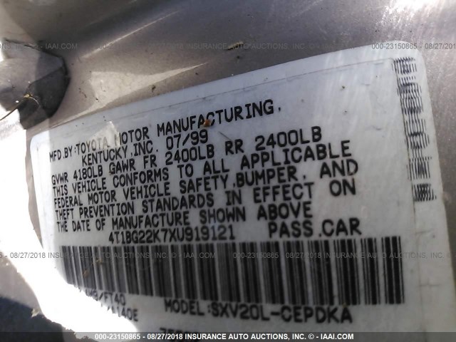 4T1BG22K7XU919121 - 1999 TOYOTA CAMRY CE/LE/XLE 金色 照片 9