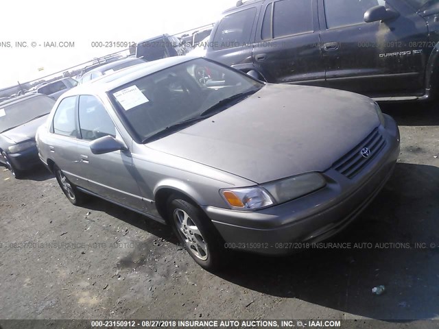JT2BF22K0X0149982 - 1999 TOYOTA CAMRY LE/XLE GRAY photo 1