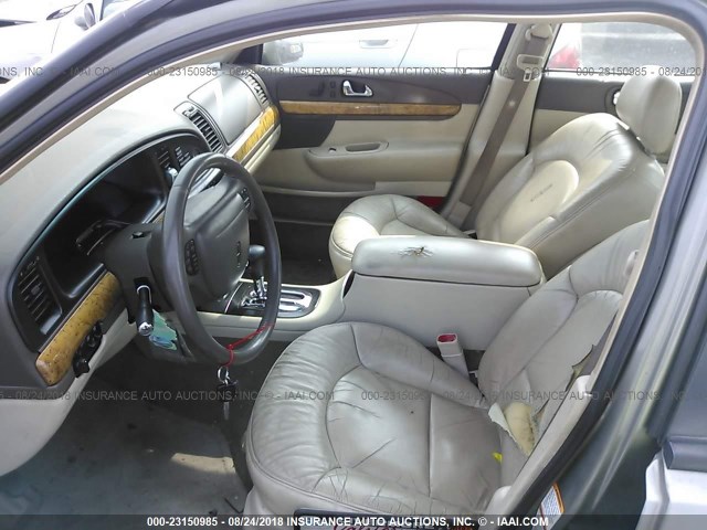1LNHM97V2YY925241 - 2000 LINCOLN CONTINENTAL  Silber Foto 5