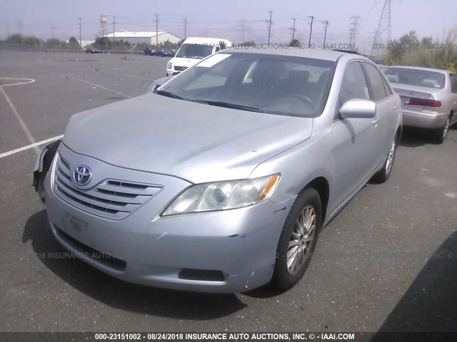 4T1BE46K37U616896 - 2007 TOYOTA CAMRY NEW GENERAT CE/LE/XLE/SE SILVER photo 2