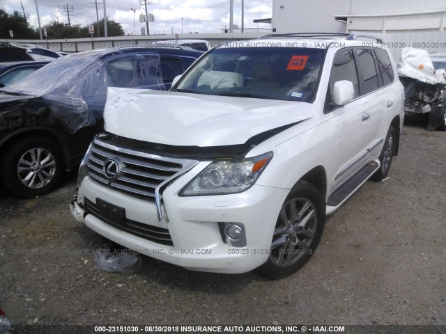 JTJHY7AX8D4119748 - 2013 LEXUS LX 570 WHITE photo 2