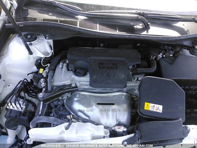 4T1BF1FK9HU384382 - 2017 TOYOTA CAMRY LE/XLE/SE/XSE 白色 照片 10