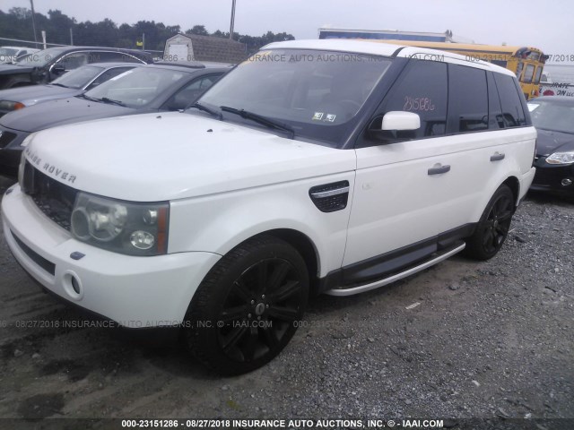 SALSF25476A937051 - 2006 LAND ROVER RANGE ROVER SPORT HSE WHITE photo 2