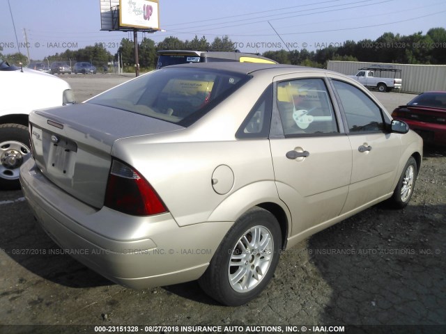 1FAFP34N67W146168 - 2007 FORD FOCUS ZX4/S/SE/SES Алтын фото 4