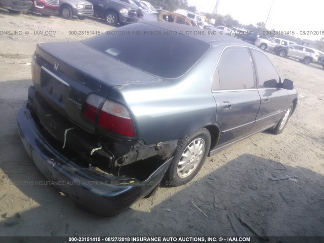 1HGCD5659TA154224 - 1996 HONDA ACCORD EX/EX-R GREEN photo 4