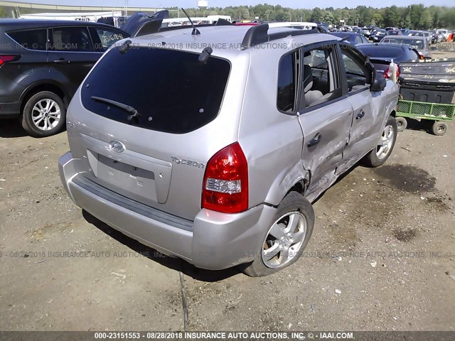 KM8JM12BX5U094929 - 2005 HYUNDAI TUCSON SILVER photo 4