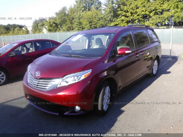 5TDYZ3DC0HS828413 - 2017 TOYOTA SIENNA XLE/LIMITED RED photo 2