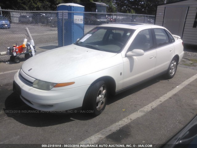 1G8JW54R42Y541799 - 2002 SATURN L300 WHITE photo 2