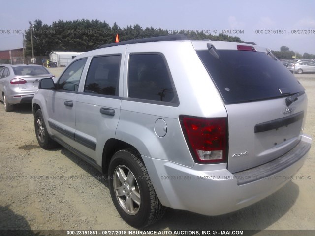 1J4GR48K25C540001 - 2005 JEEP GRAND CHEROKEE LAREDO/COLUMBIA/FREEDOM 银色 照片 3