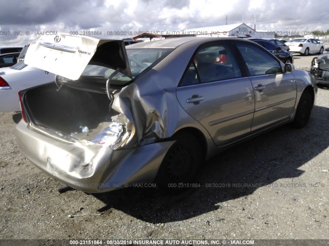 JTDBE32K720036863 - 2002 TOYOTA CAMRY LE/XLE/SE 香槟色 照片 4