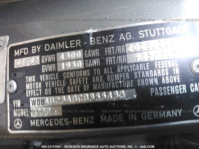 WDBAB23A8CB355438 - 1982 MERCEDES-BENZ 240 D GRAY photo 9