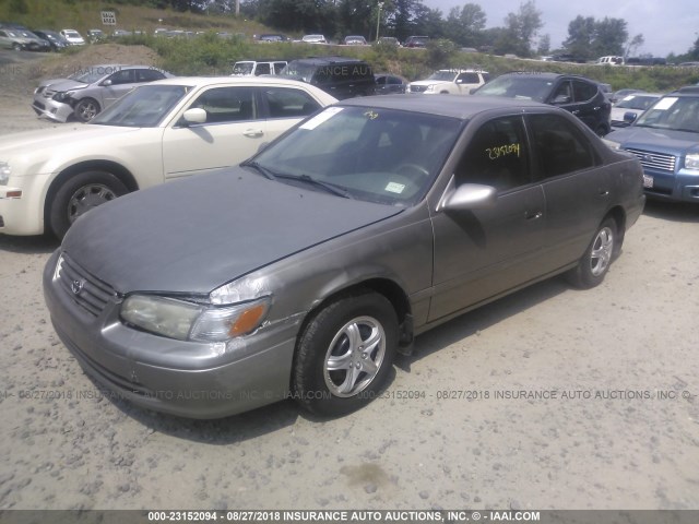 4T1BG22K4YU664509 - 2000 TOYOTA CAMRY CE/LE/XLE 灰色 照片 2