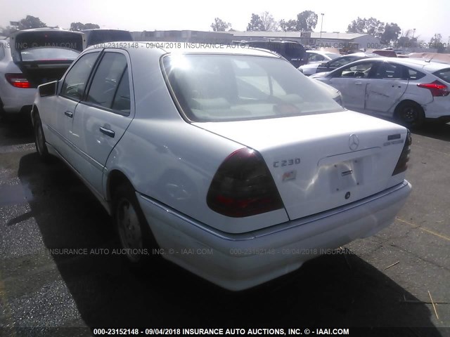 WDBHA24G0XA672453 - 1999 MERCEDES-BENZ C 230 WHITE photo 3