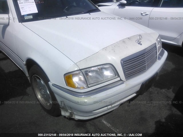 WDBHA24G0XA672453 - 1999 MERCEDES-BENZ C 230 WHITE photo 6