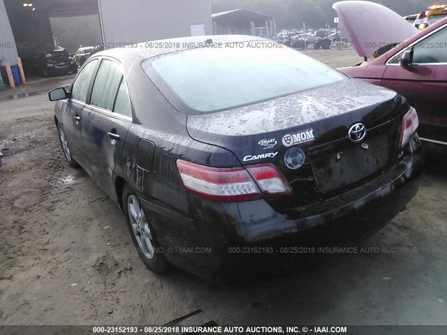 4T4BF3EK3BR092320 - 2011 TOYOTA CAMRY SE/LE/XLE 黑色 照片 3