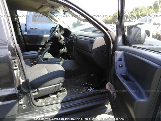 1J4GW48S34C358685 - 2004 JEEP GRAND CHEROKEE LAREDO/COLUMBIA/FREEDOM 黑色 照片 5
