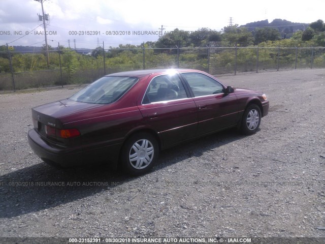 4T1BG22K8YU667154 - 2000 TOYOTA CAMRY CE/LE/XLE 红色 照片 4