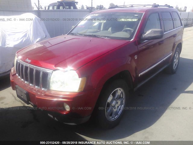 1J4HR58245C528877 - 2005 JEEP GRAND CHEROKEE LIMITED RED photo 2