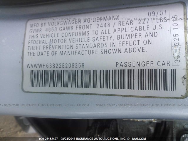 WVWWH63B22E208258 - 2002 VOLKSWAGEN PASSAT GLX 浅蓝色 照片 9