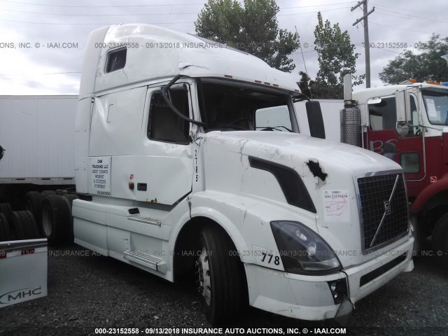 4V4NC9TG58N459943 - 2008 VOLVO VNL L WHITE photo 1